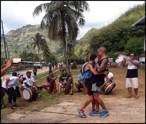 42269578_2200207446687453_1824099879358562304_o-01